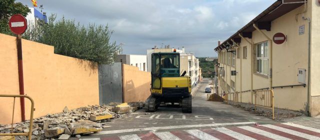 Comencen les obres d’adequació del carrer d’Agustí Mercé de Càlig