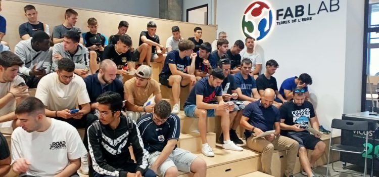 Una quarantena de joves participen a Amposta en el Networking Odisseu sobre robòtica col·laborativa