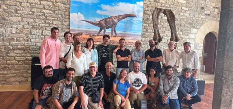 El Garumbatitan morellensis revitaliza la reivindicación de un “Dinópolis” en Els Ports