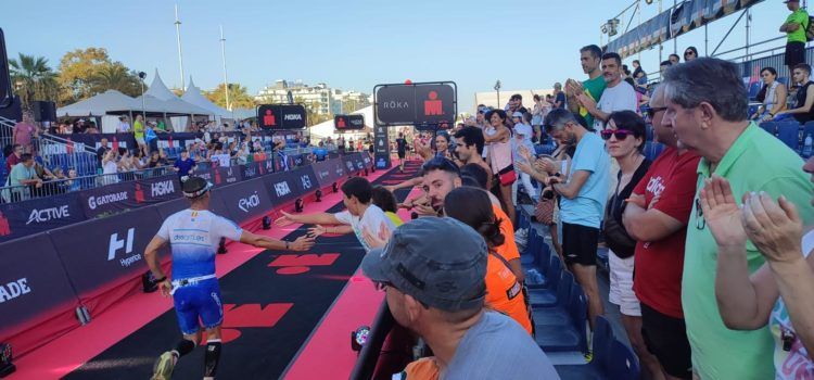 Antonio Adell, Puchi, en el segundo evento más multitudinario de Europa de Ironman, en Calella