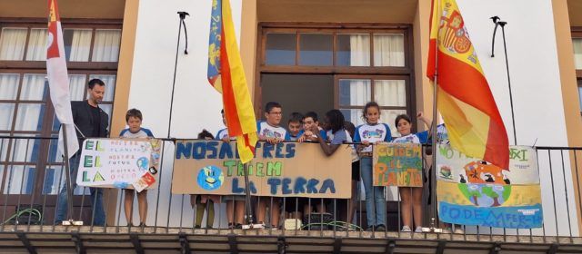 El col·legi Misericòrdia “es manifesta” contra el canvi climàtic