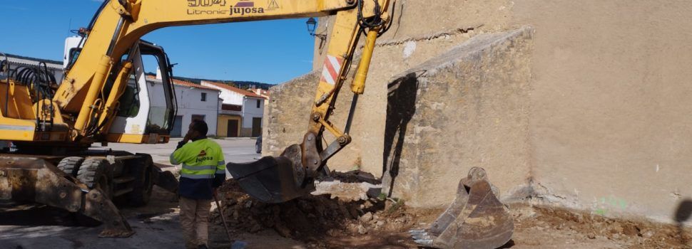 L’Ajuntament de Vilafranca realitza noves millores a la plaça de bous i el seu entorn