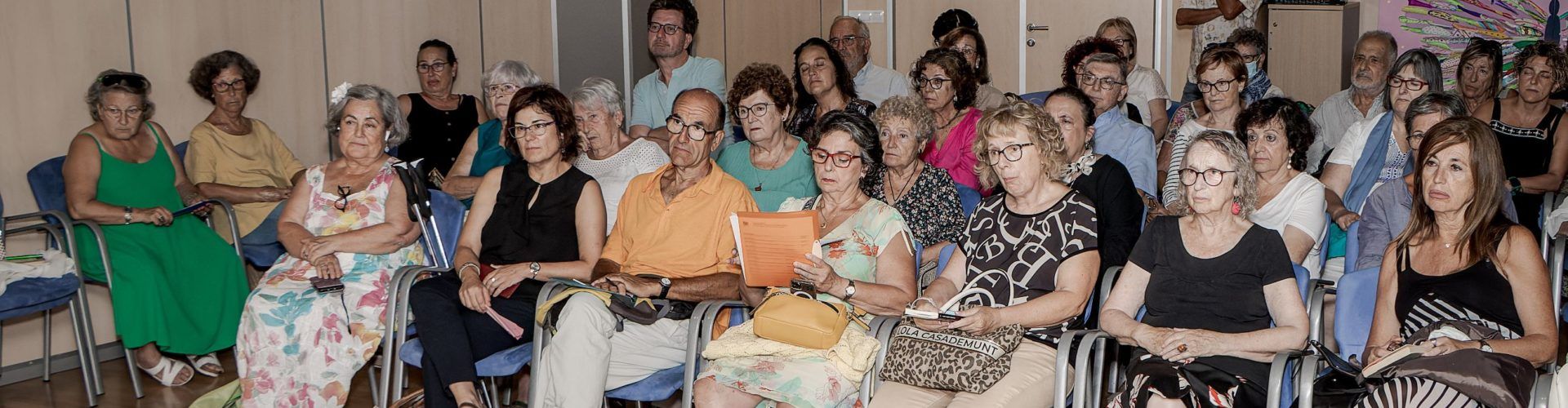 Tertulia literaria “Ágora”: Poeta en Vinaròs