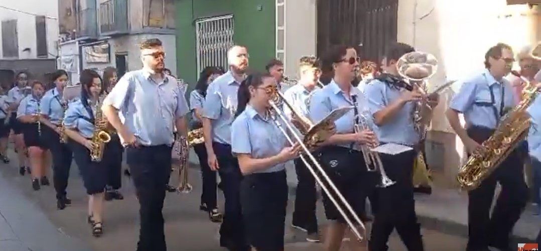 Vídeo: sortida de les carrosses i la romeria cap a l’ermita del Remei d’Alcanar