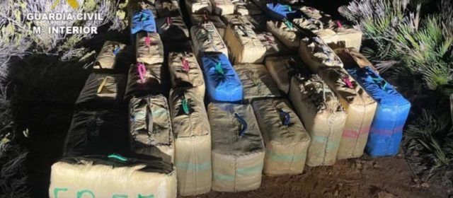 Localizado en Alcossebre un alijo de 3.400 Kilos de polen hachís