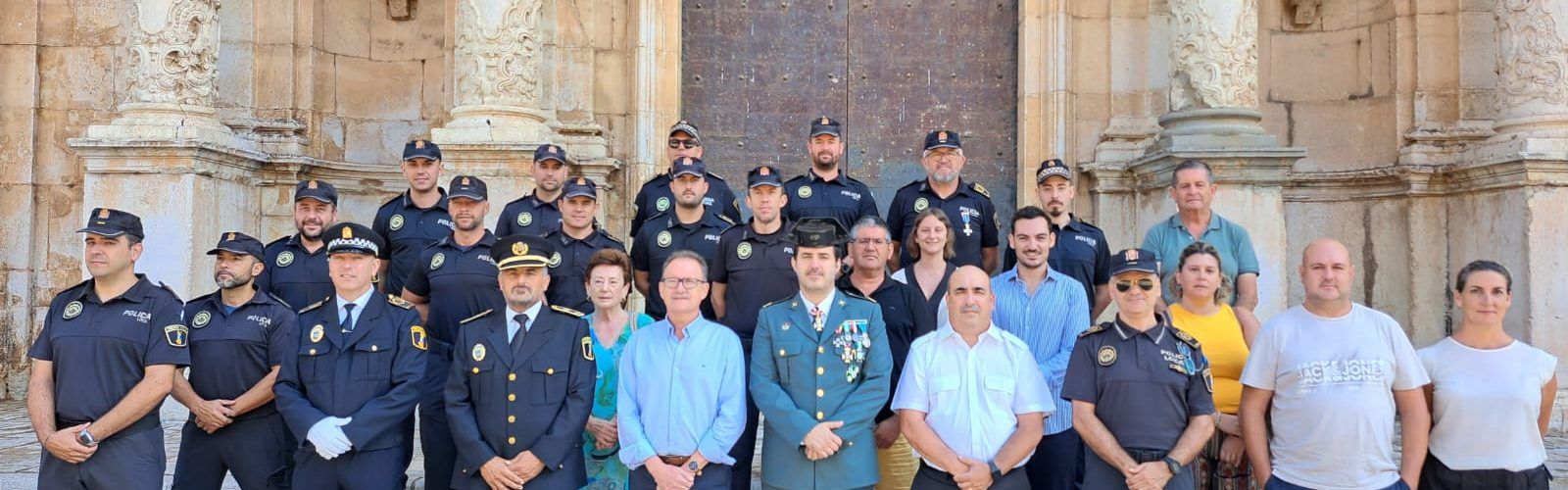 La Policia Local d’Alcalà-Alcossebre celebra el Dia del Patró San Miquel Arcàngel