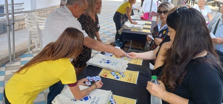 L’Ajuntament de Benicarló celebra el Dia del Comerç Local al Mercat Central