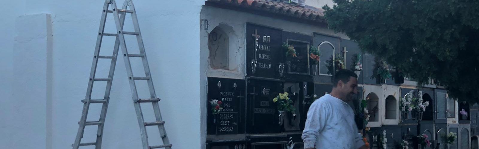 Santa Magdalena condiciona el cementeri municipal