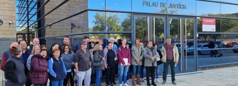 Desahucio en Peñíscola: “Nos han dicho que debemos esperar, pero no nos fiamos”