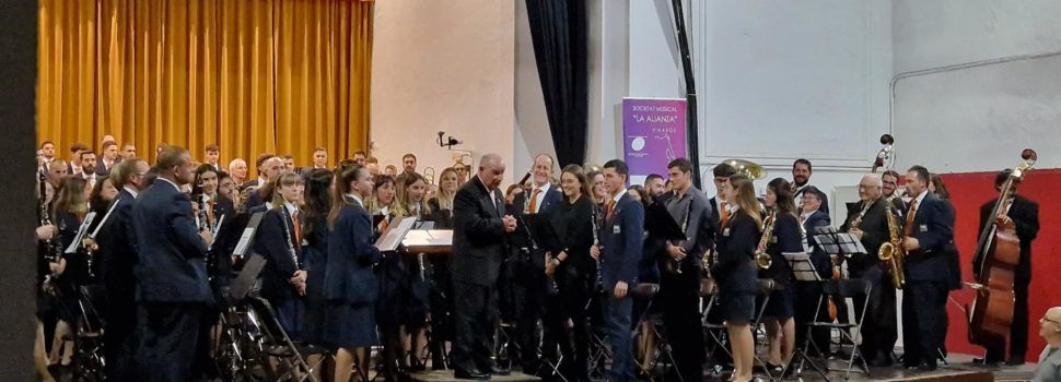 Vídeos i fotos del concert de Santa Cecília de l’orquestra i la banda simfònica de La Alianza