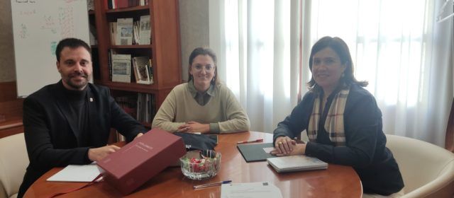 L’Acadèmia Valenciana de la Llengua i l’Ajuntament continuaran col·laborant per la promoció del valencià