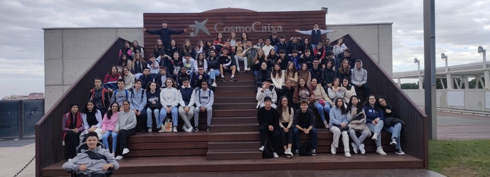 L’IES Joan Coromines va visitar el museu de ciències CosmoCaixa de Barcelona