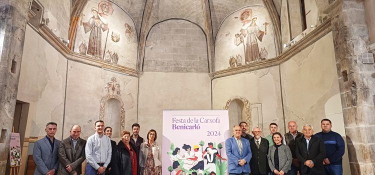 Juan Carlos Palau i Elga Lamas firmen la imatge de la XXXI Festa de la Carxofa de Benicarló