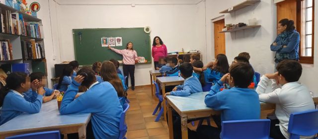 El taller d’ocupació ‘Dinamitza’t’ organitza un taller d’art per a alumnes d’Infantil i Primària