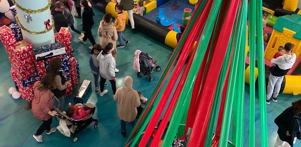 Peñíscola prepara su salón infantil navideño, Peñisnadal, que abrirá sus puertas el 27 de diciembre