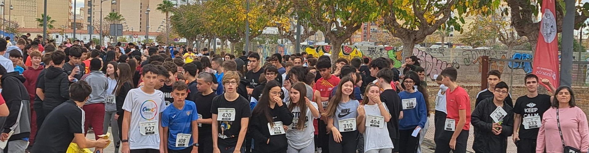 III Curs Solidària amb alumnat dels instituts José Vilaplana i Leopoldo Querol i els col·legis Divina Providència i Consolació