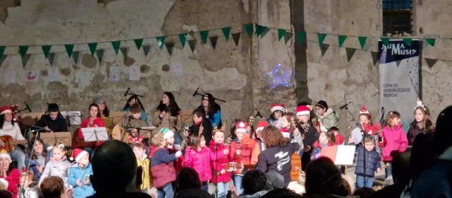 Actuació nadalenca de NUMA MUSIC al jardí de l’antic convent de S.Francesc