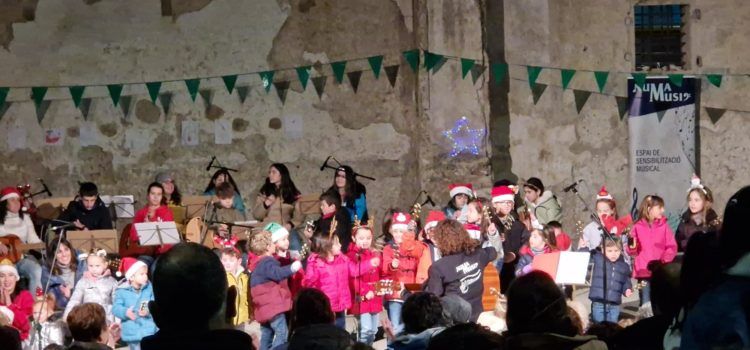 Actuació nadalenca de NUMA MUSIC al jardí de l’antic convent de S.Francesc