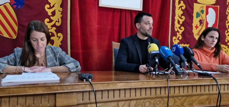 El govern de Vinaròs presenta el pressupost 2024 i es pronuncia sobre les dimisions de Balada i Roger