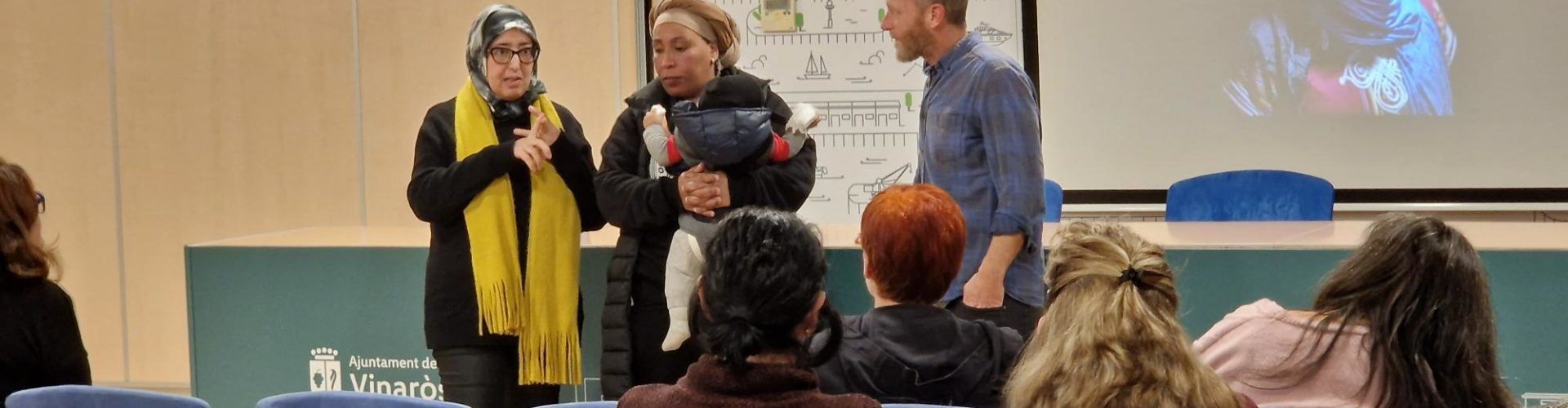 Xarrada-coloqui: Pablo Tosco i com sobreviure en camps de maduixes