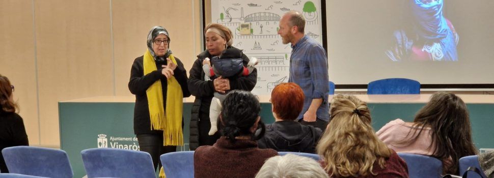Xarrada-coloqui: Pablo Tosco i com sobreviure en camps de maduixes
