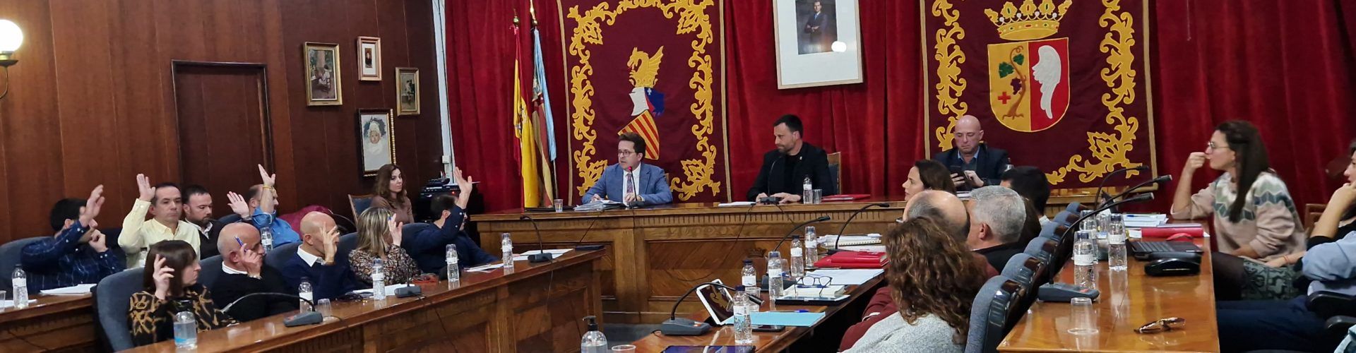 L’oposició força la retirada del pressupost