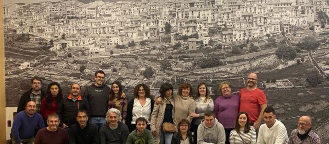 Ajuntament i comerciants encenen les llums d’un Nadal d’esperança a Vilafranca