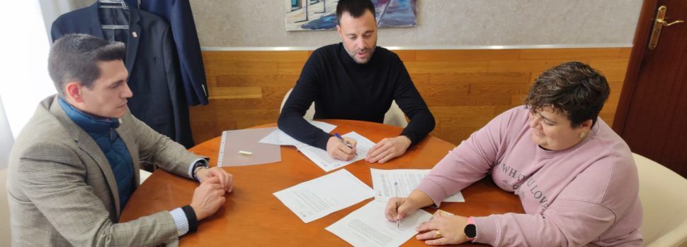L’Ajuntament signa convenis de col·laboració amb ESMUVI i la Societat Musical La Alianza