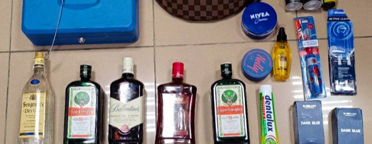 Detenció a Vinaròs per robatori amb força en diversos vehicles
