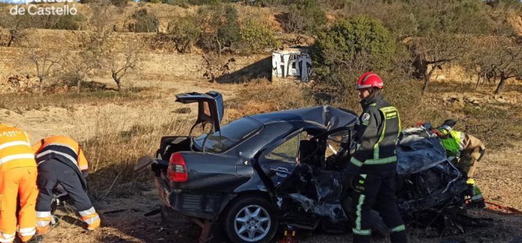 Accidente con 5 personas heridas en la N232 (Traiguera)