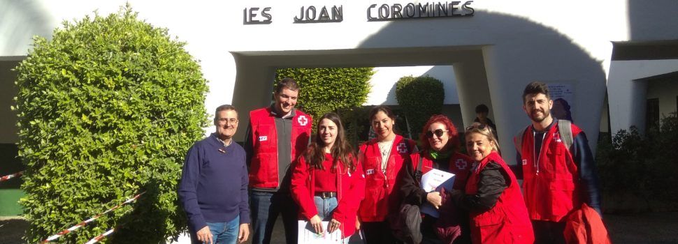 L’IES Joan Coromines, amb tallers de Creu Roja pel 25N