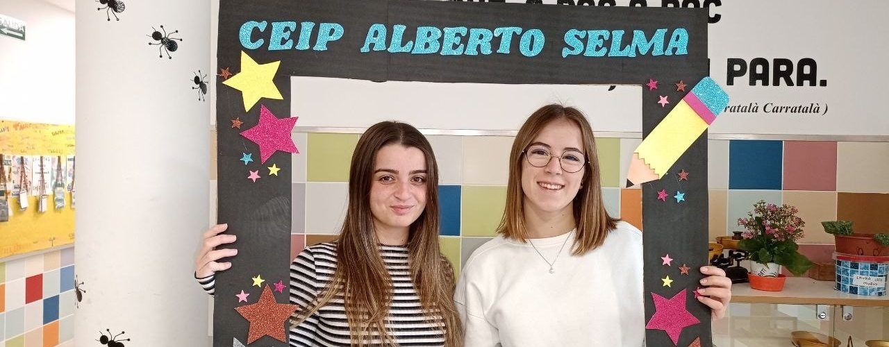 Estudiantes de la UJI realizan prácticas de Magisterio en el CEIP Alberto Selma de Santa Magdalena