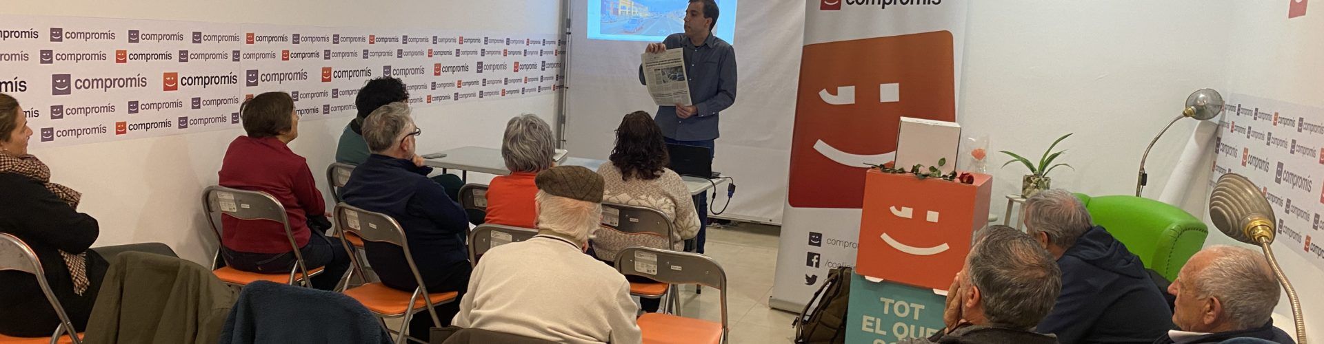 Compromís escolta els problemes del transport a Benicarló i reclama mesures que milloren el trànsit local i reduir les emissions a l’atmòsfera