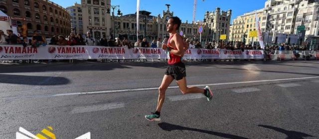 Edu Pla, del Club Esportiu Vinaròs, desé per al campionat autonòmic en la marató de València