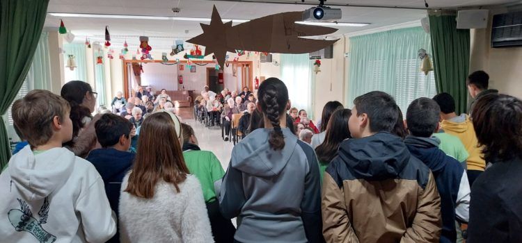 Cantada de nadales pel CEIP Assumpció a l’Hogar Sant Sebastià