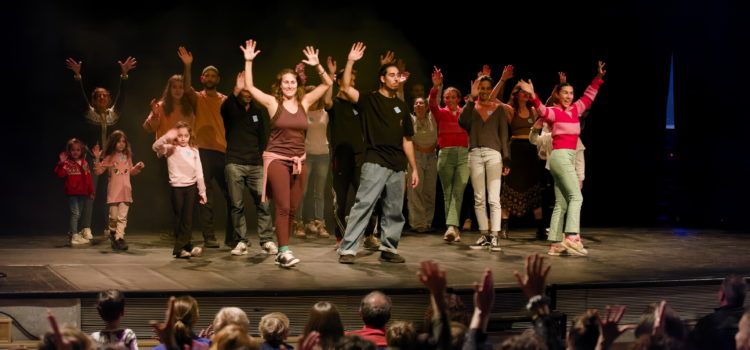 El Reclam mostra el potencial transformador de les arts escèniques
