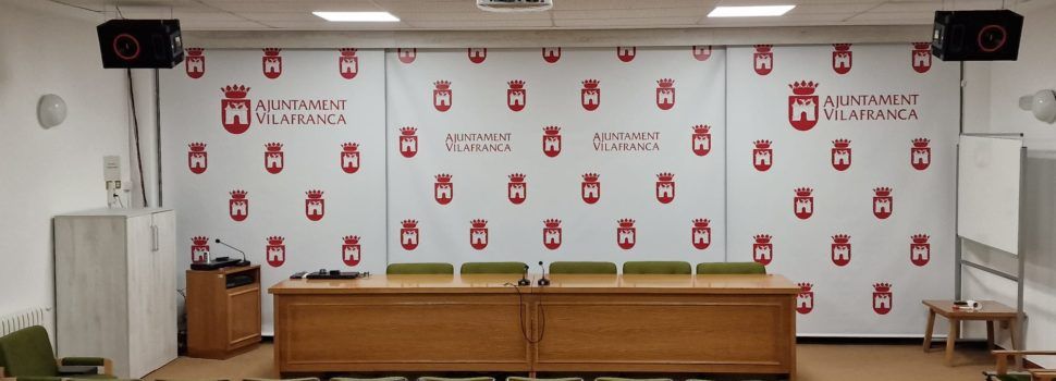 Vilafranca renova la imatge dels espais municipals