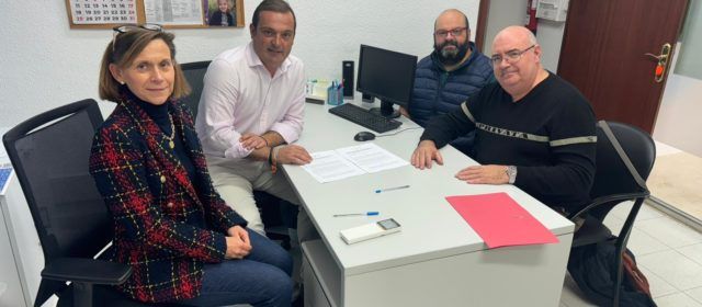 L’Ajuntament de Peníscola renova el seu conveni amb Cocemfe