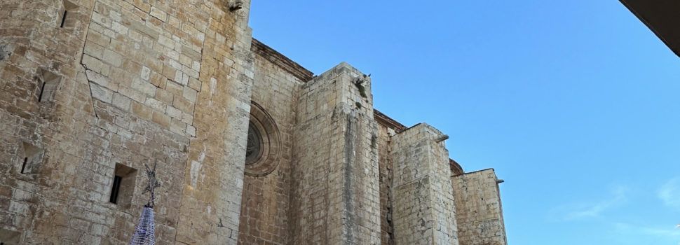 Activem Ulldecona denuncia que les llums de nadal funcionen les 24 hores del dia i proposa instal·lar un temporitzador
