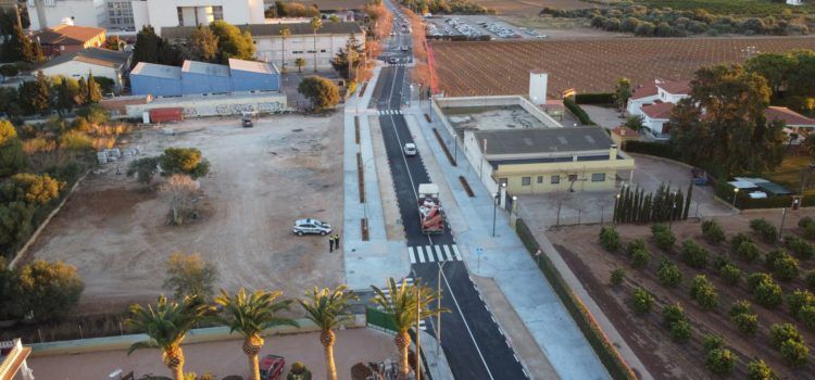 L’Ajuntament finalitza les obres d’urbanització de l’entorn de l’institut José Vilaplana