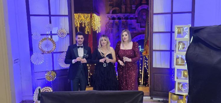Aixi van ser les Campanades Cap d’any a Maestrat TV