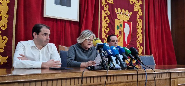 El tripartit PP-PVI-VOX presenta el nou cartipàs de l’Ajuntament de Vinaròs