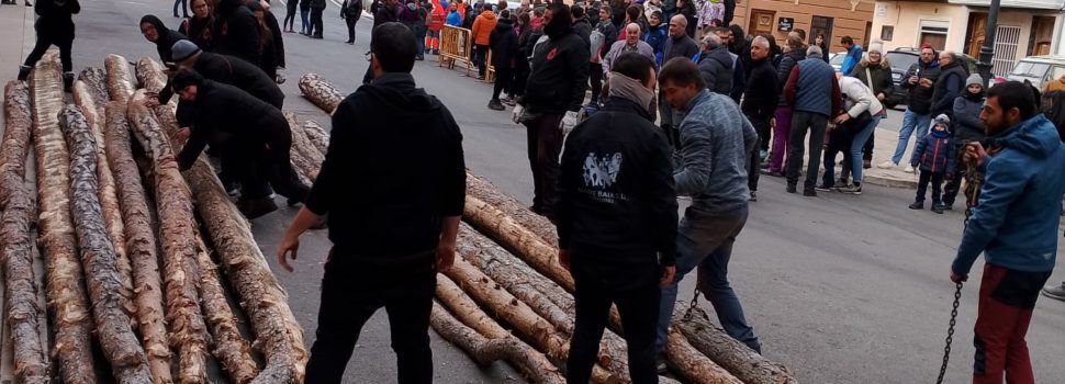Les barres de Sant Antoni a Vilafranca ja romanen a la plaça