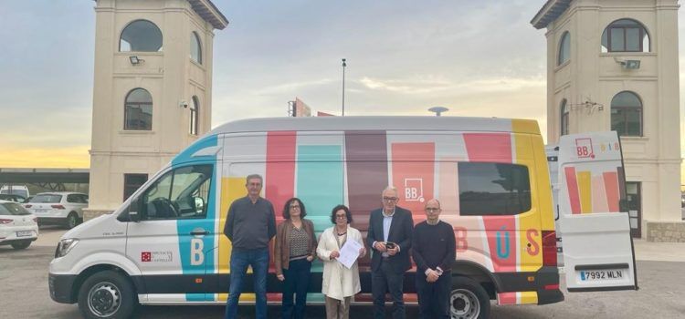 La Diputació de Castelló reinventa el Bibliobús per a arribar a tots els pobles de l’interior de la província