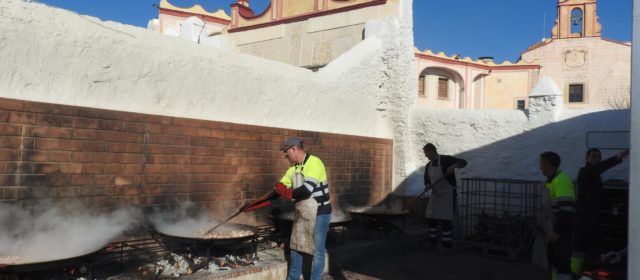 Sant Sebastià, elaboració de les paelles