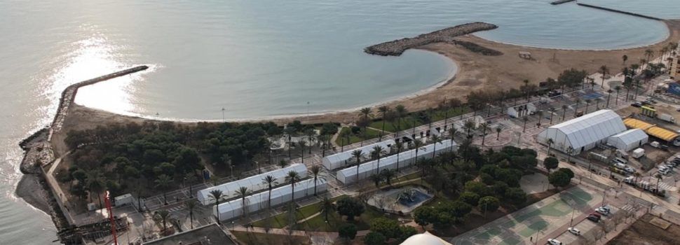 Fotos del recinte de casetes i l’envelat, preparats per al Carnaval 2024