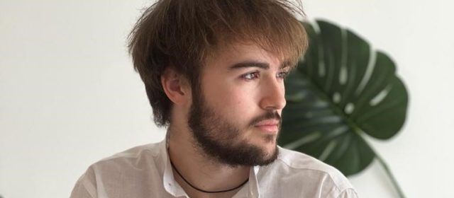 Historias de terror y misterio en “Noctámbulos”, debut literario del vinarocense Álex de Gracia