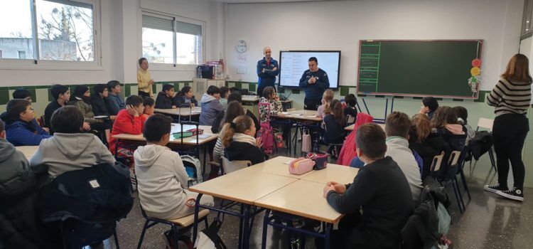 Els pilotaires Pedro López i Carlos Salmeron visiten l’Assumpció