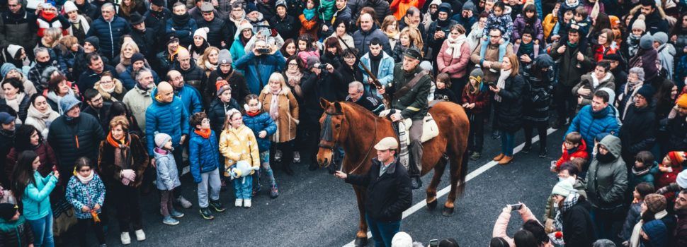 “Con una copa y un pastel, a callar Don Rafael”: així està sent la festa de Sant Antoni a Vilafranca