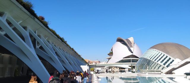 L’IES Joan Coromines a les jornades La biologia a les teues mans i el museu de Ciències